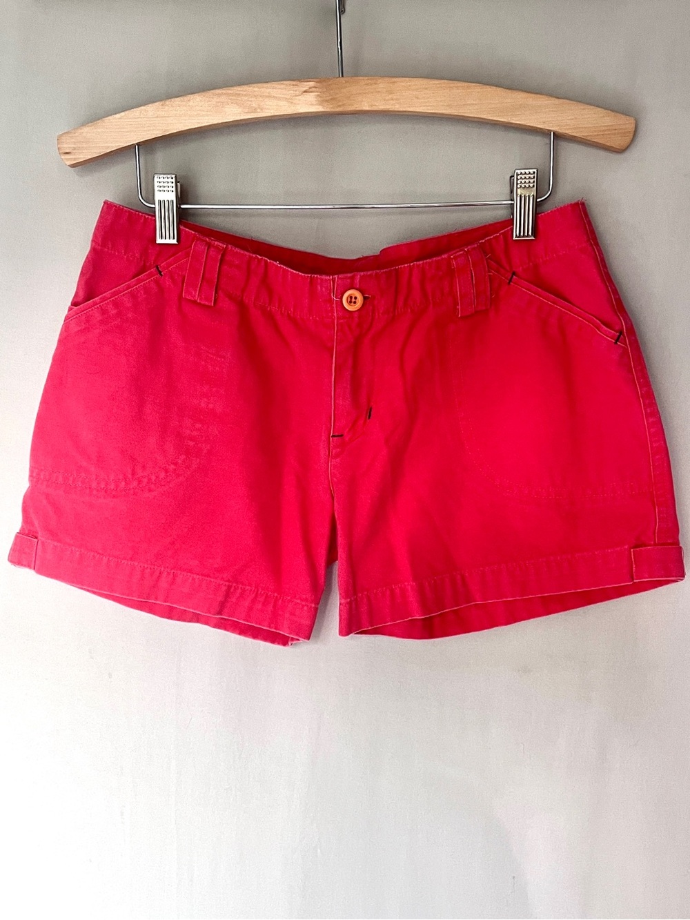 Y2K Low Rise Red Orange Shorts with Pockets • Size S